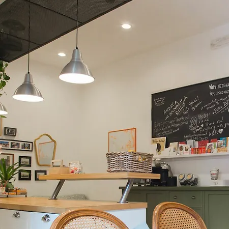 Hotel Apiu Rome
