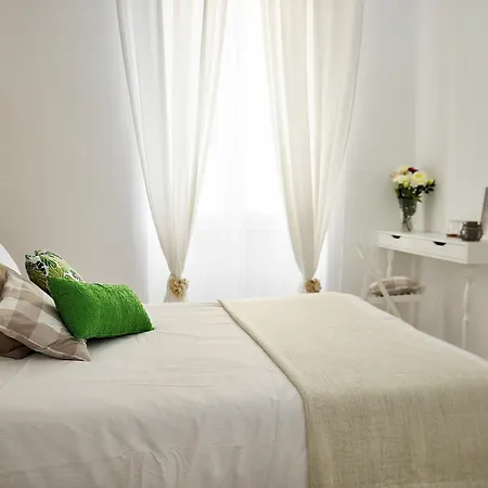 Hotel Apiu Rome